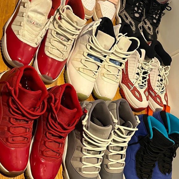 Jordan bulk sell
All shoes need cleaning no scratches or tears on any of them